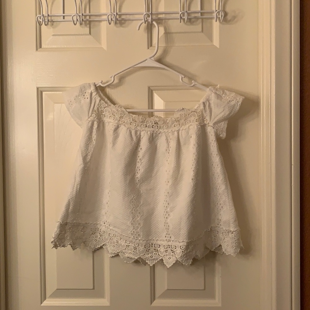 Jim Ivy White Off the Shoulder Women’s Top. Summer. Crochet and embroidered. XS